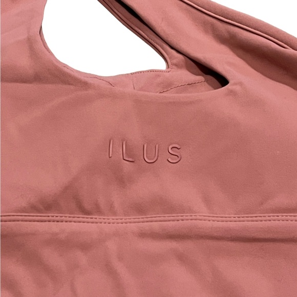 ILUS "DARE" SPORTS BRA NWT - Picture 6 of 14